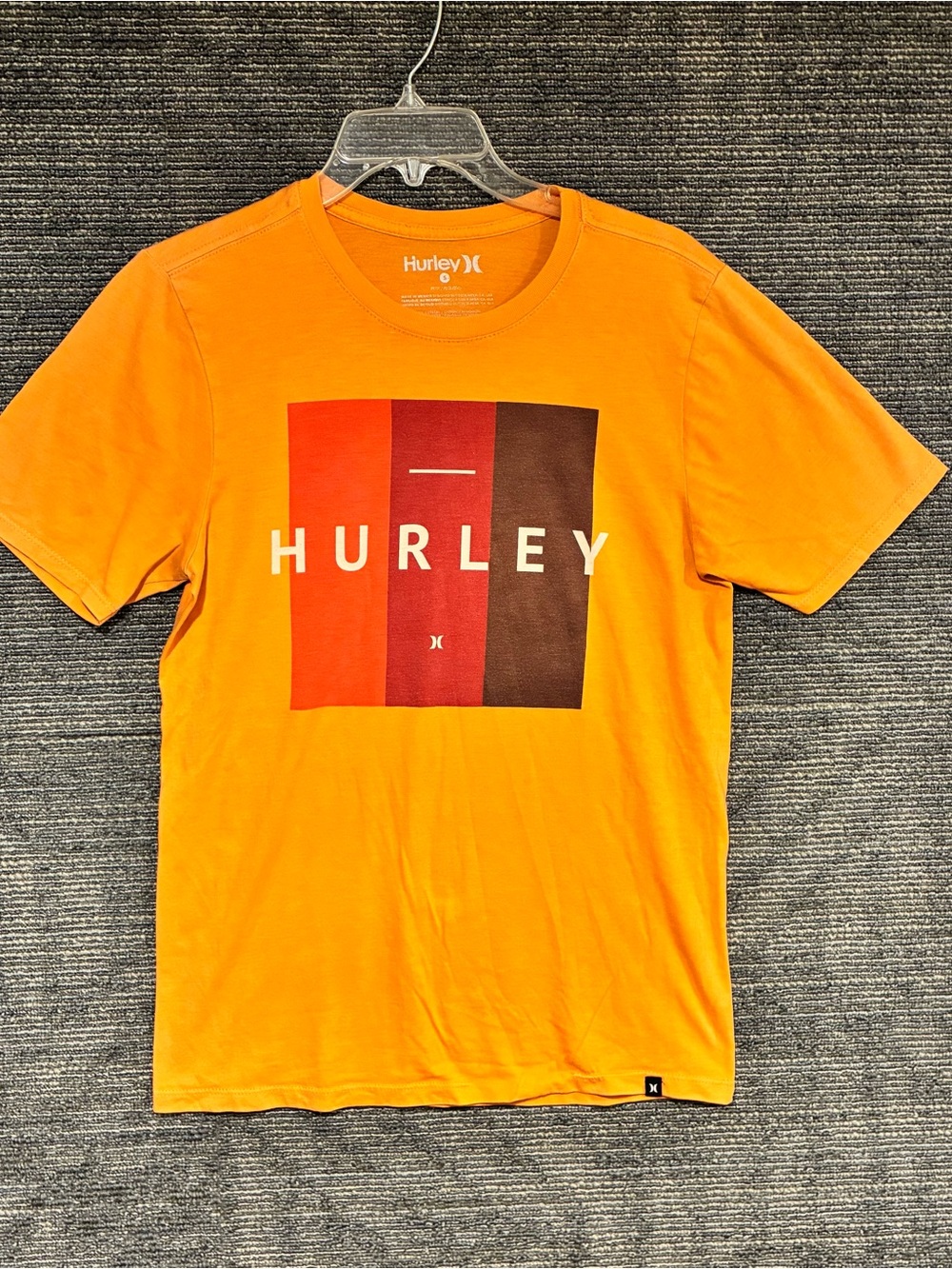 Hurley Orange Short-Sleeve Graphic Tee with Red and Brown Blocks
